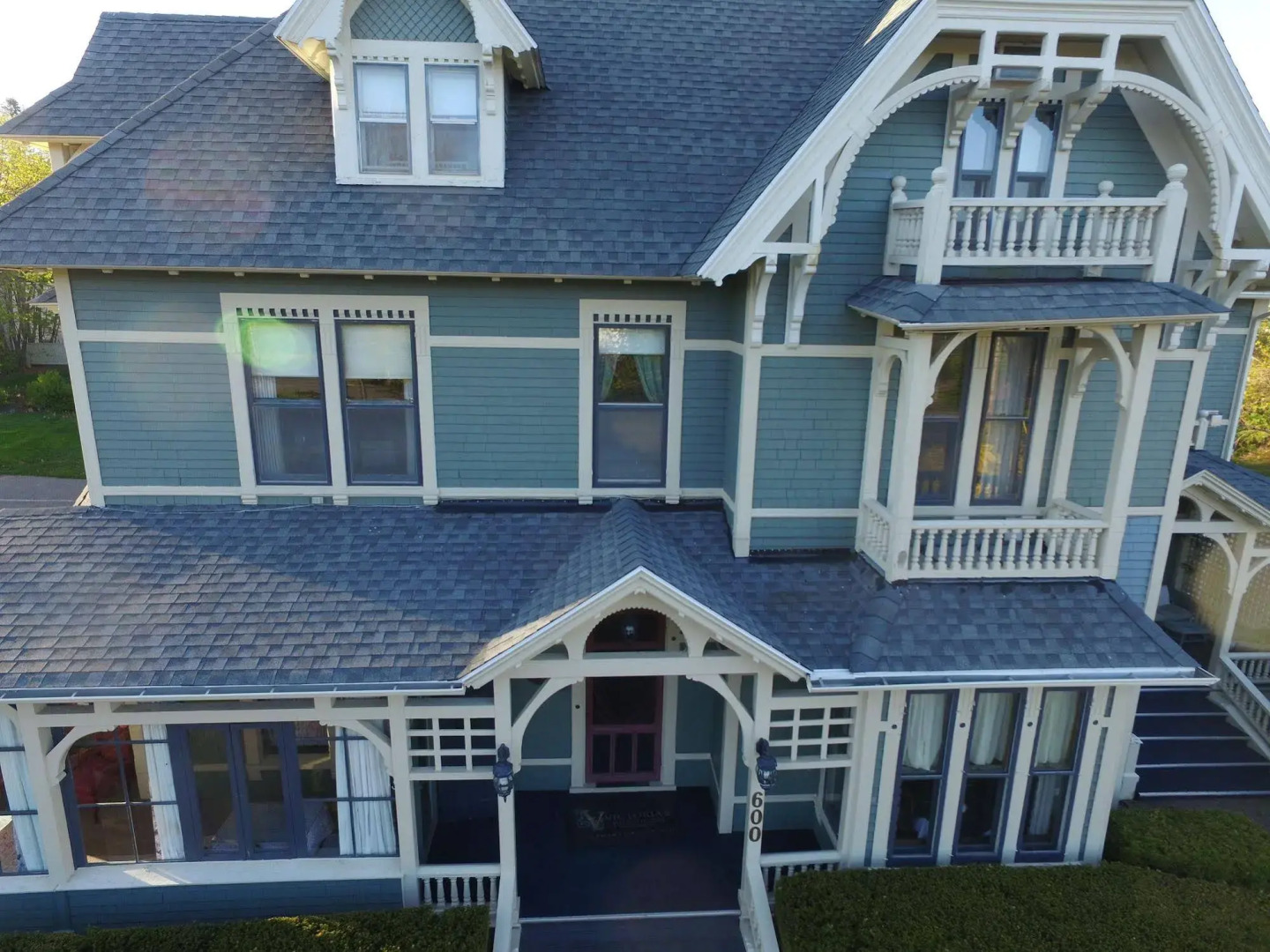 Victoria's Historic Inn