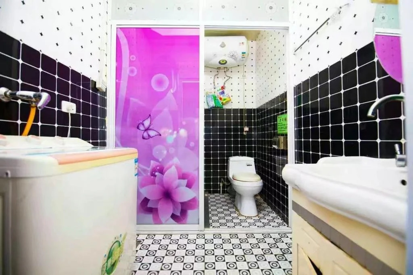 Happy Folk Wusong Inn