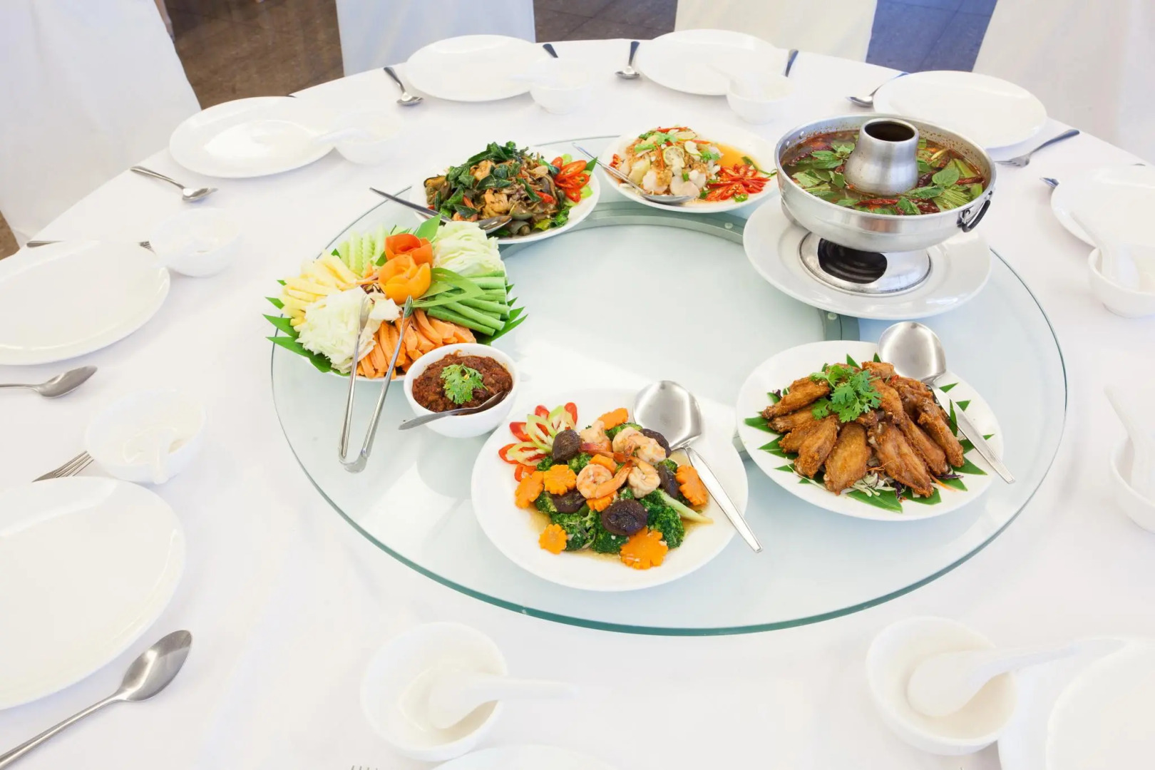 Bay Hotel Srinakarin