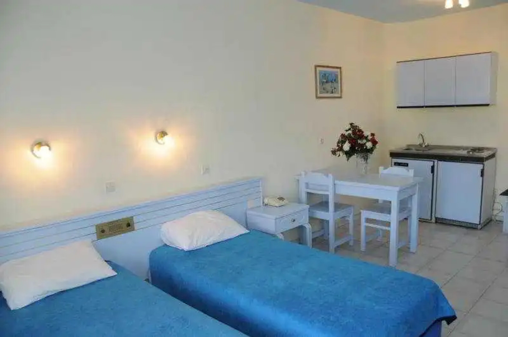 Regina Studios & Hotel