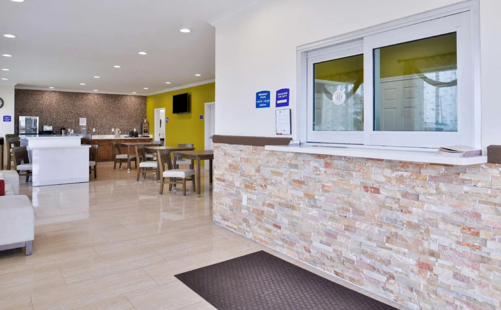 Americas Inn and Suites IAH North