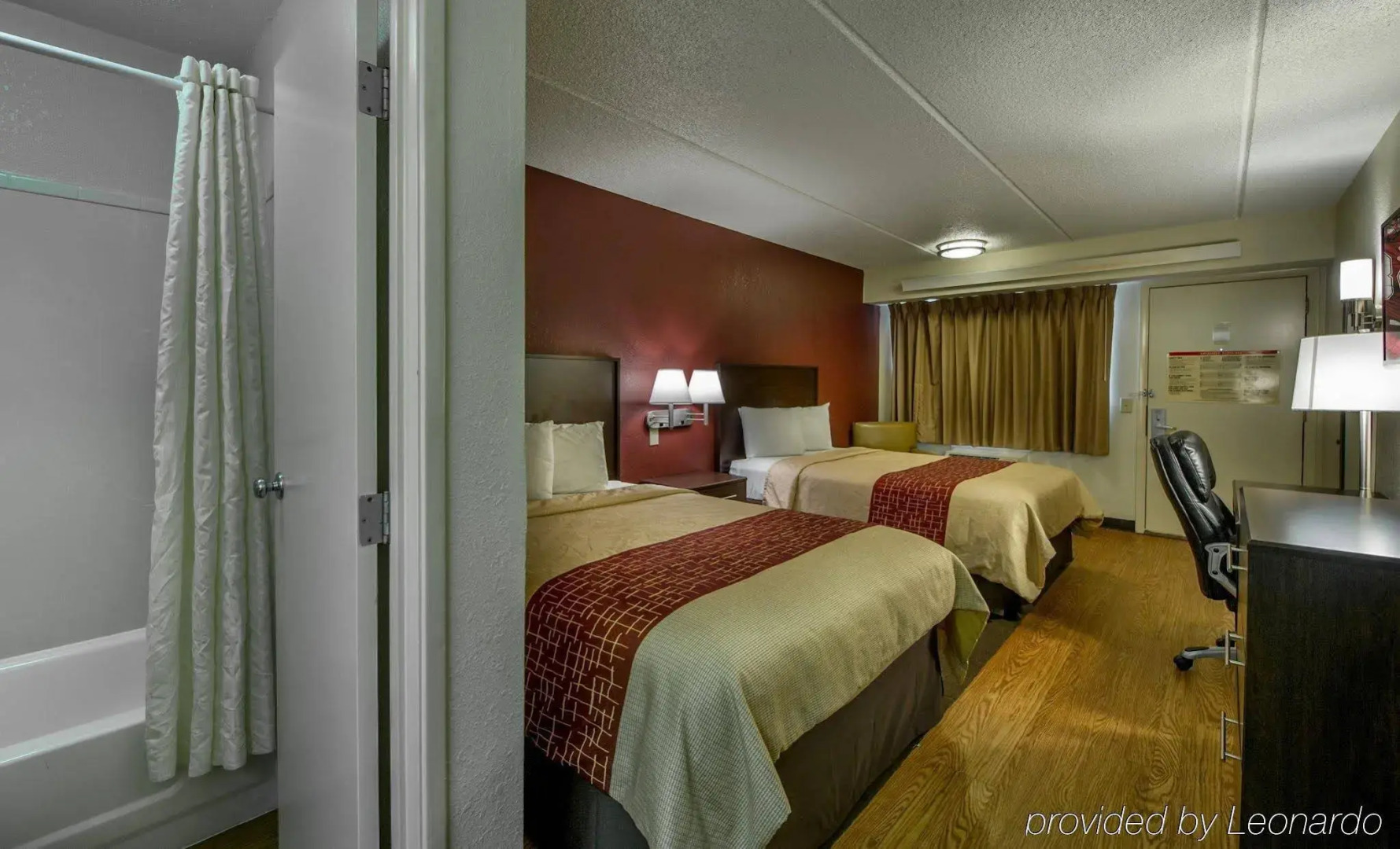 Clarion Pointe Kennesaw Town Center