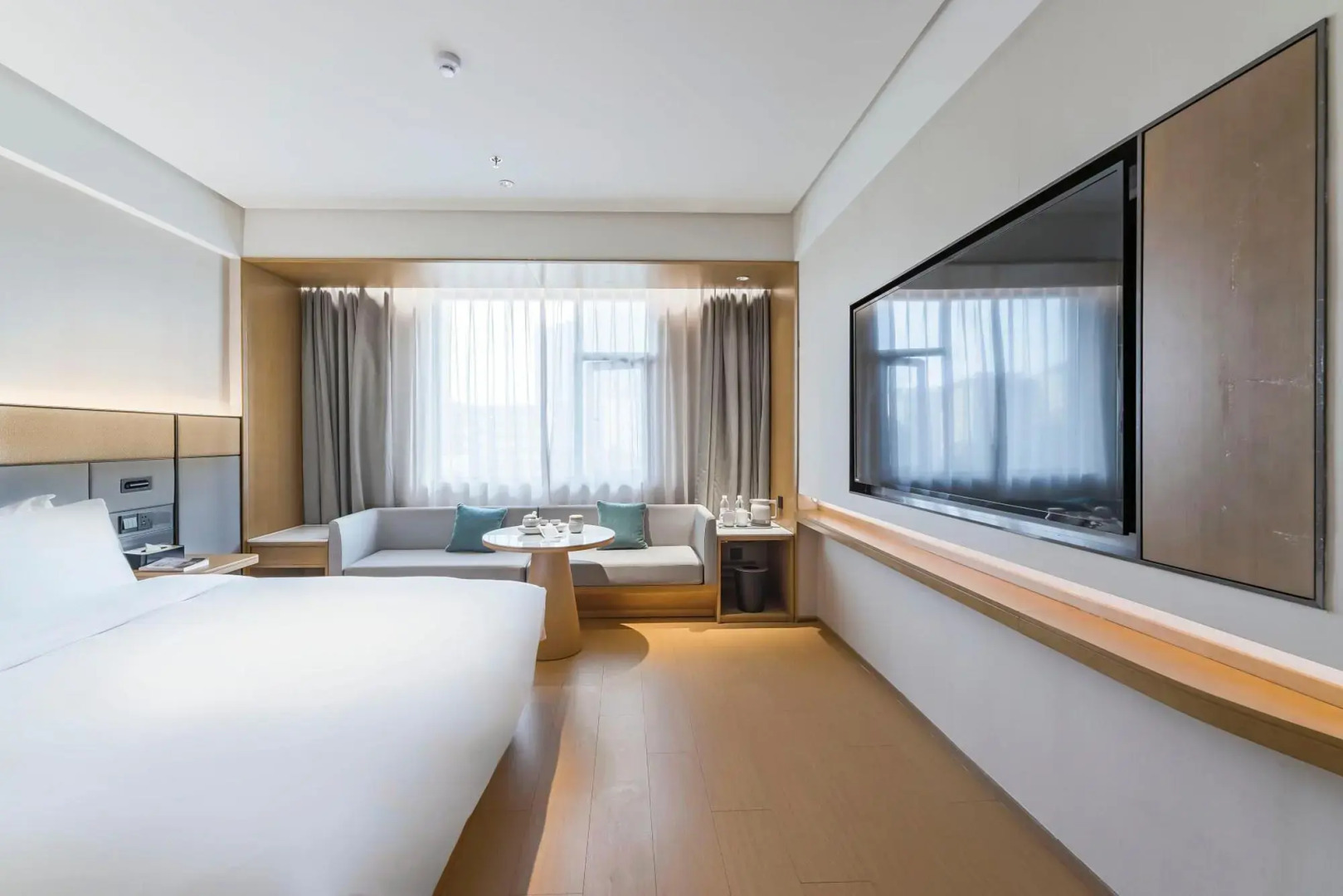 Ji Hotel Suzhou Baodai Road Metro Station