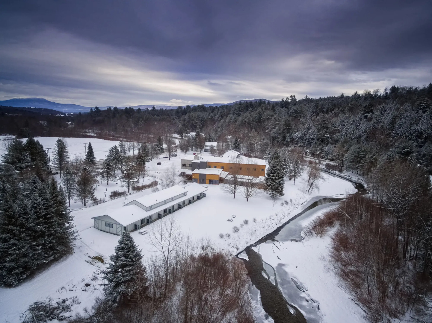 Sun & Ski Inn And Suites