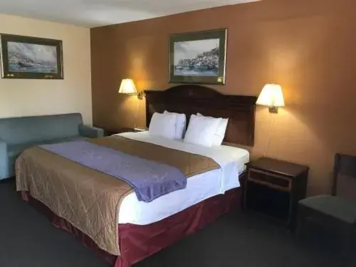 Budget Inn Arcola