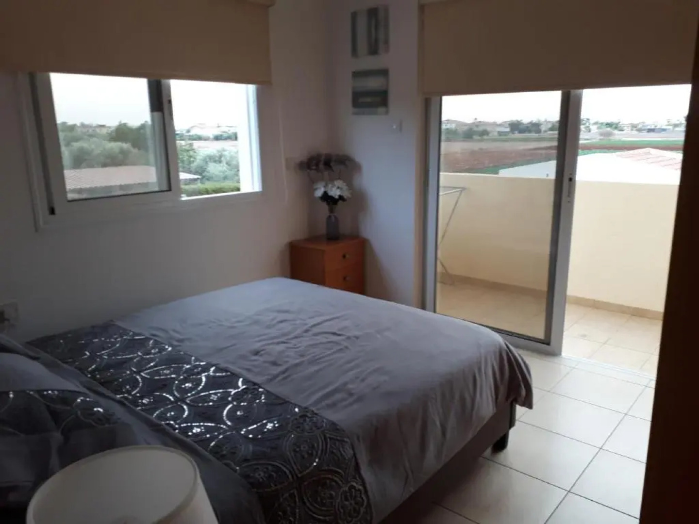 Stunning Spacious 2-bed Apartment in Liopetri