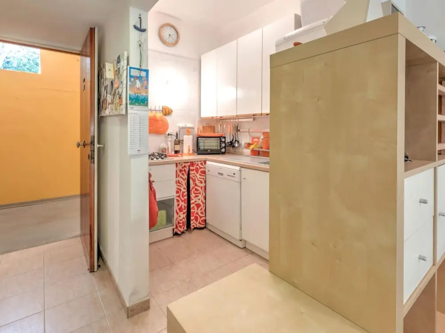 Seaside Apartment With Views, Punta Ala