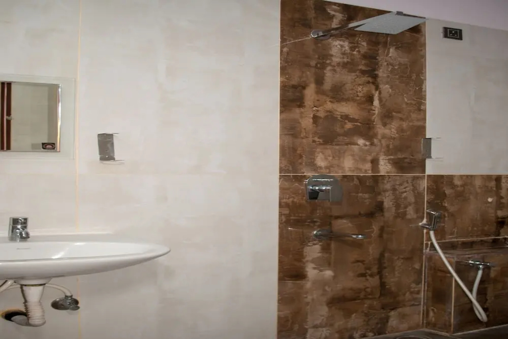 Red Key Bangalore Airport