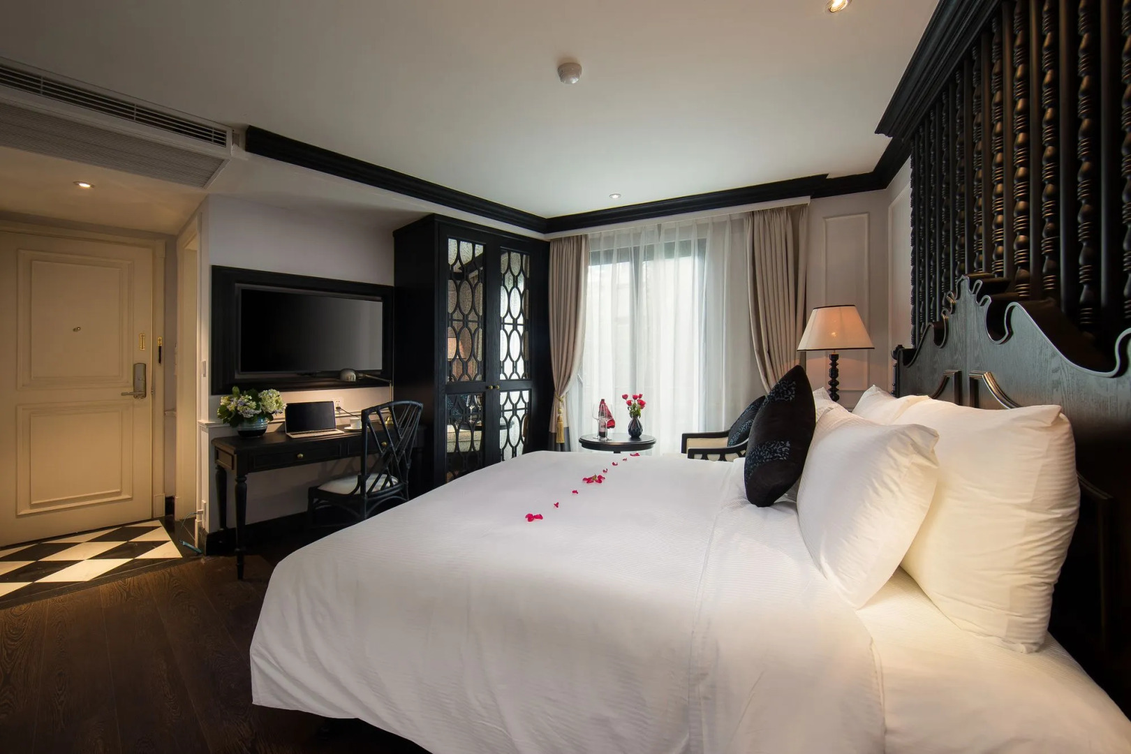 Aira Boutique Hanoi Hotel & Spa