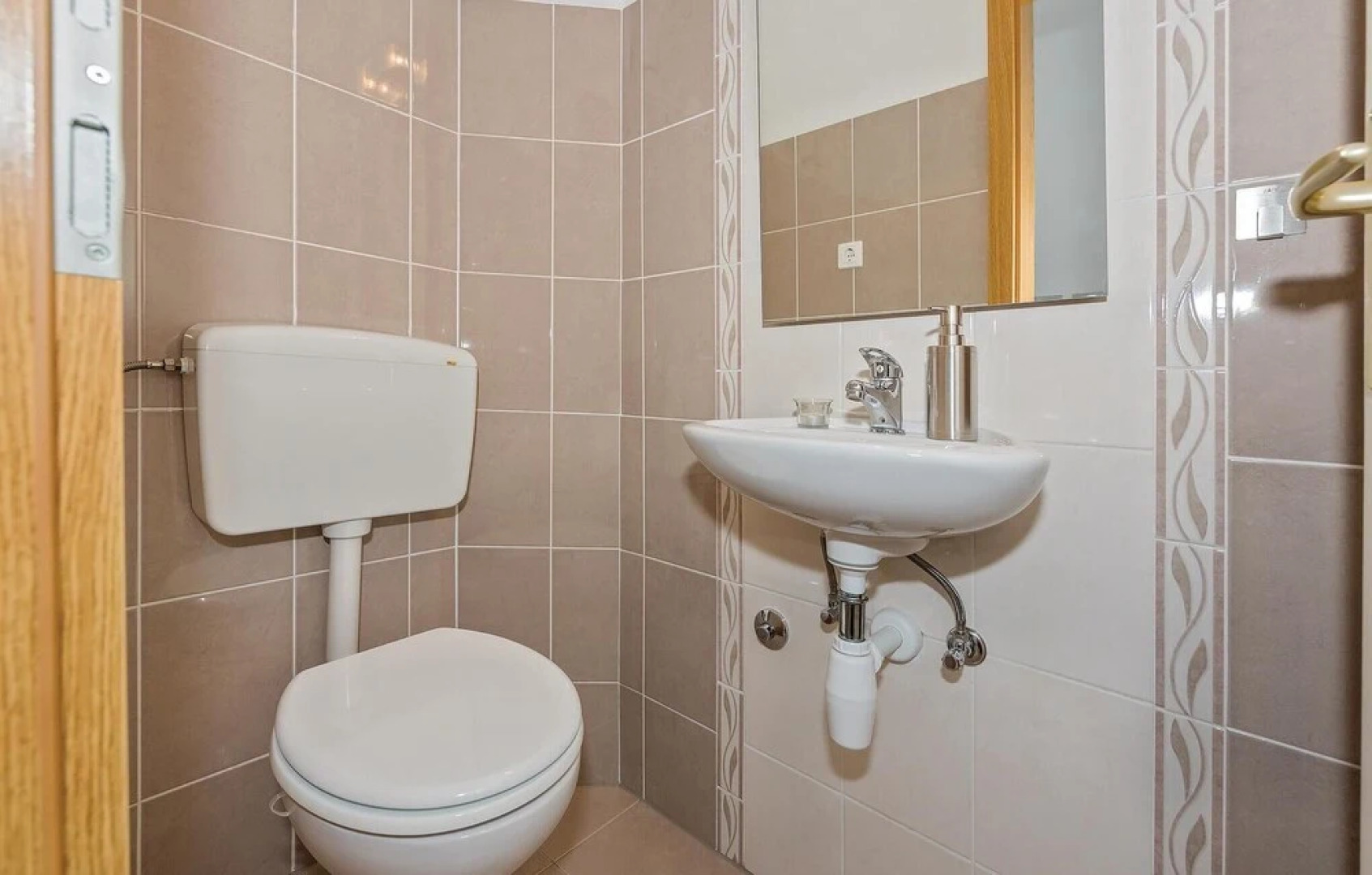 Amazing Home in Drnis With Wifi and 3 Bedrooms