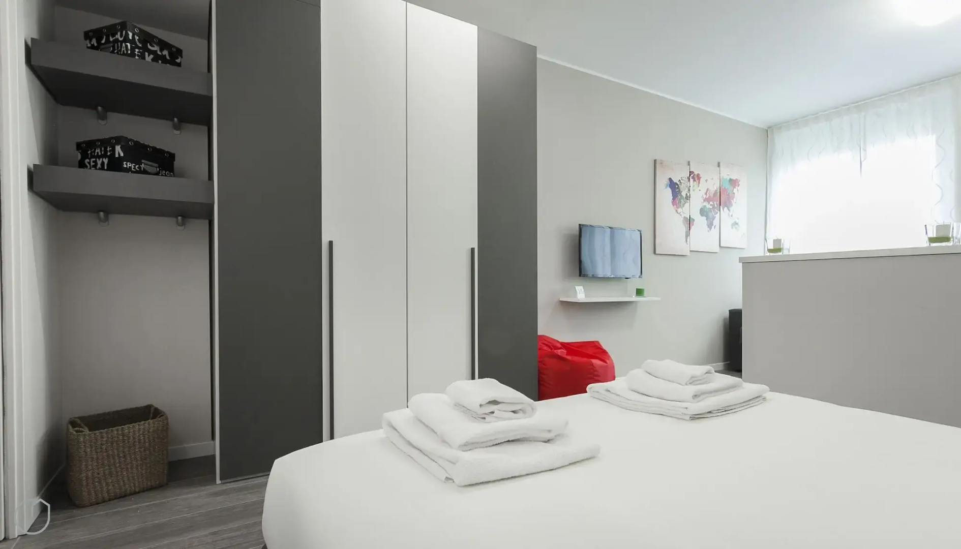 Italianway   - Cadorna 10 - B