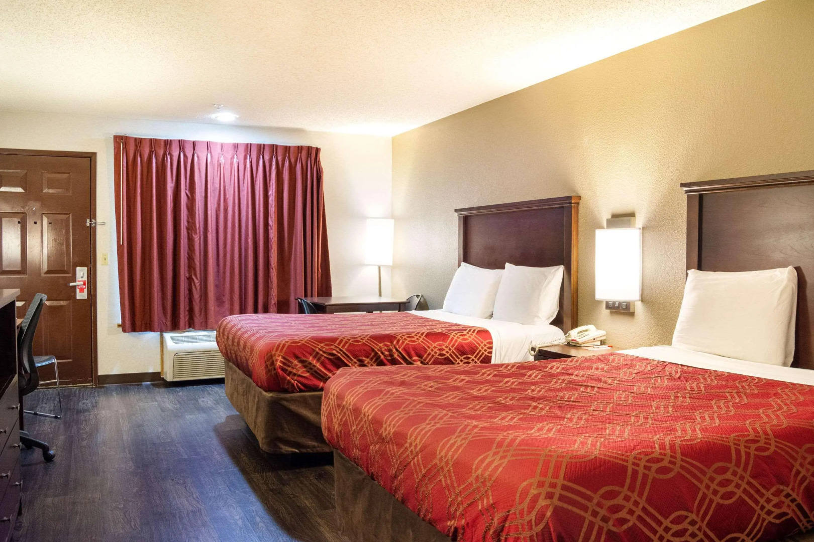 Econo Lodge Southeast Portland