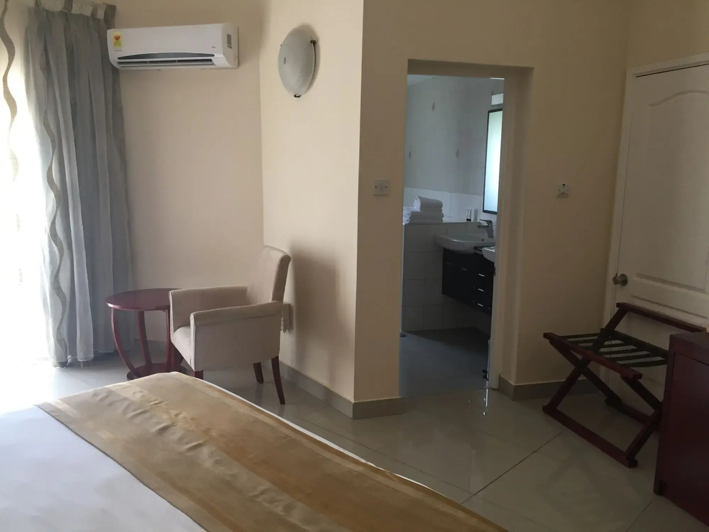 La Palm Royal Beach Hotel