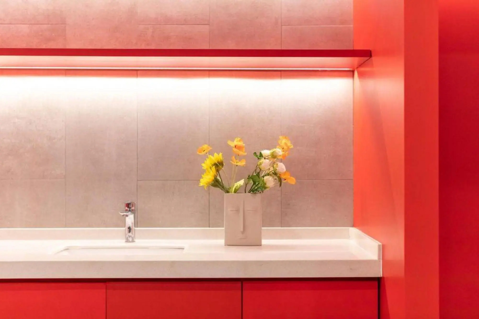 Ibis Hotel (Xianyang Qidi Science and Technology Park Baimahe Metro Station)