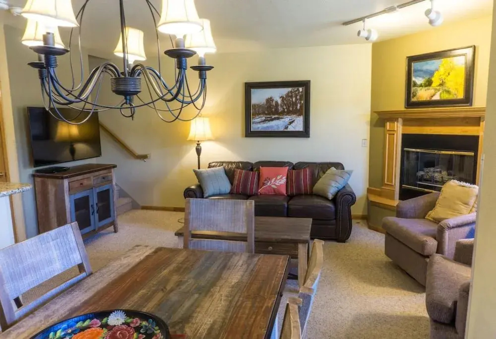 River Mtn Lodge W314