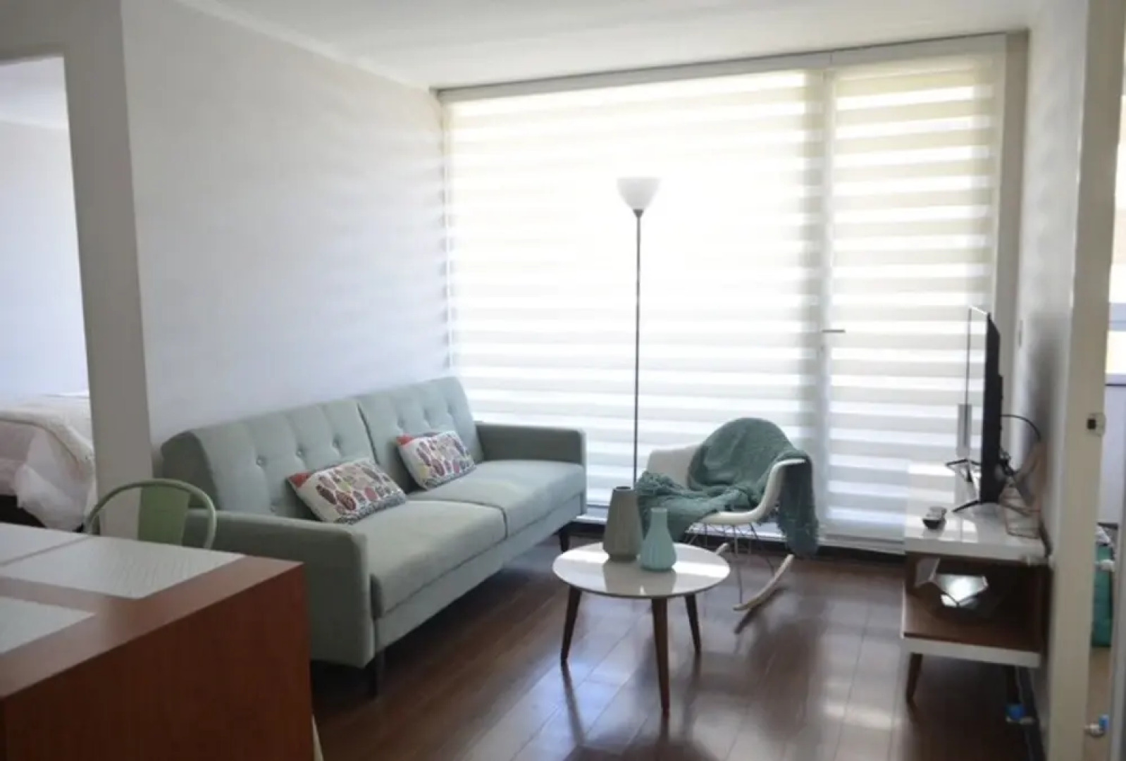 445 Obispo Hipolito salas