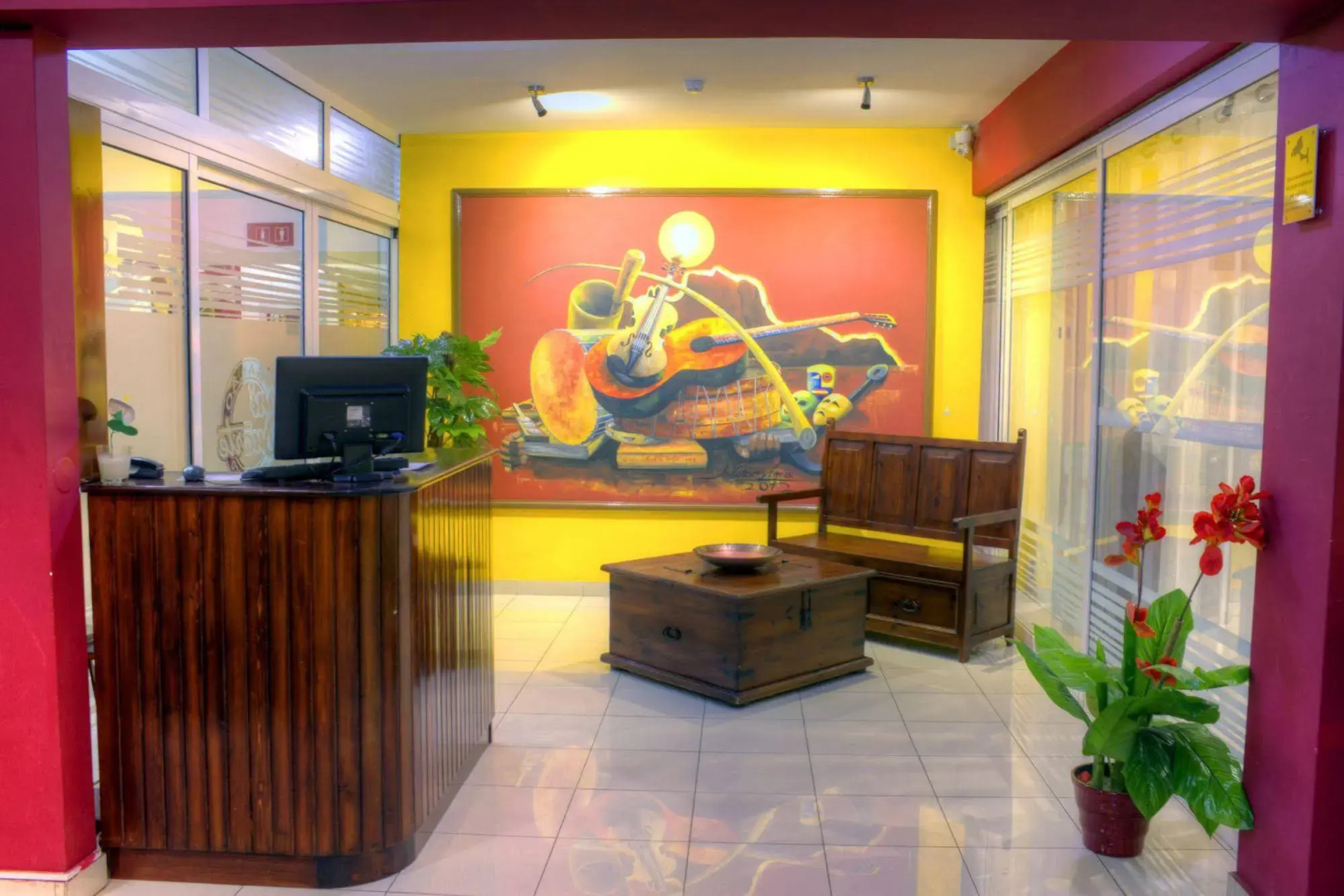 Hotel LIVVO Don Paco