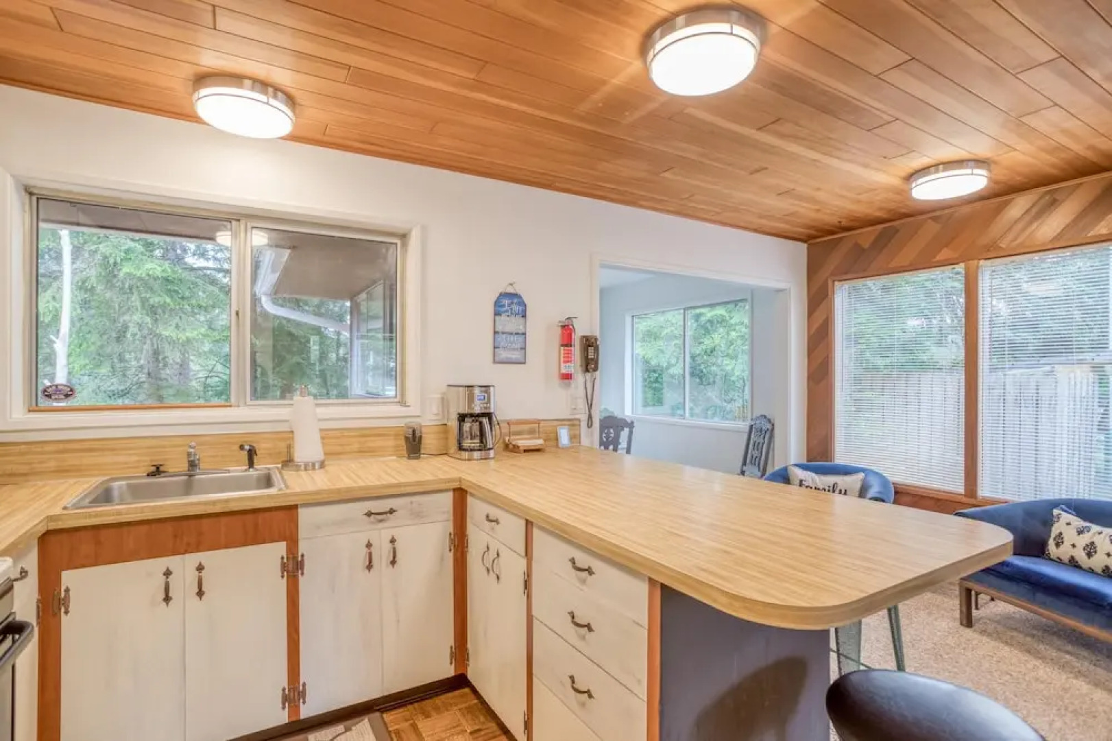 Cabin on the Coast (MCA 621)