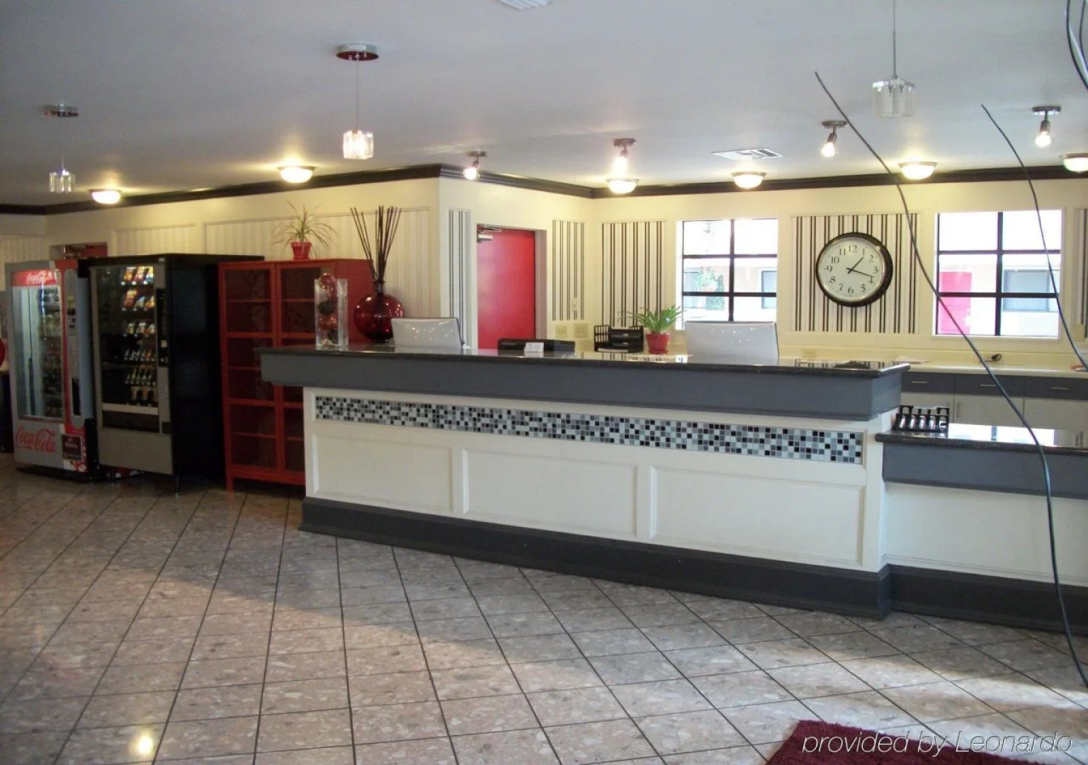 Camino Inn & Suites