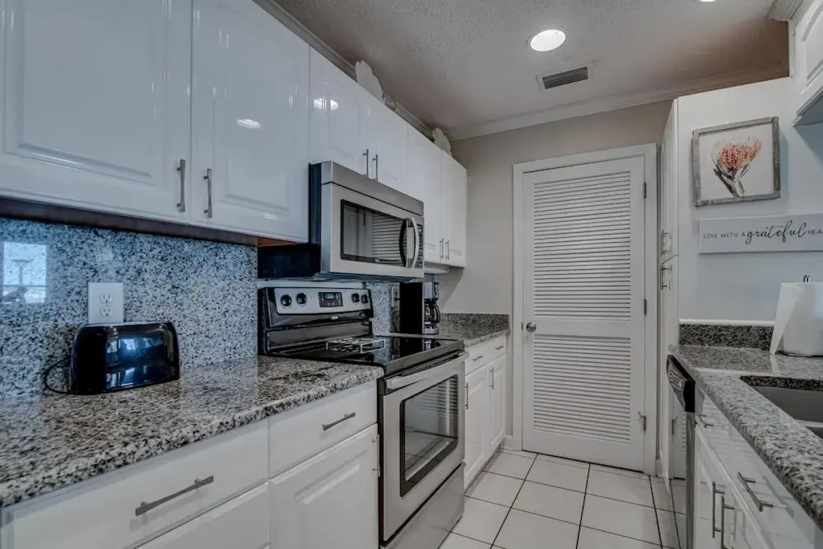 Royal Gulf Beach & Racquet Club 5001 2 Bedroom Condo by Redawning