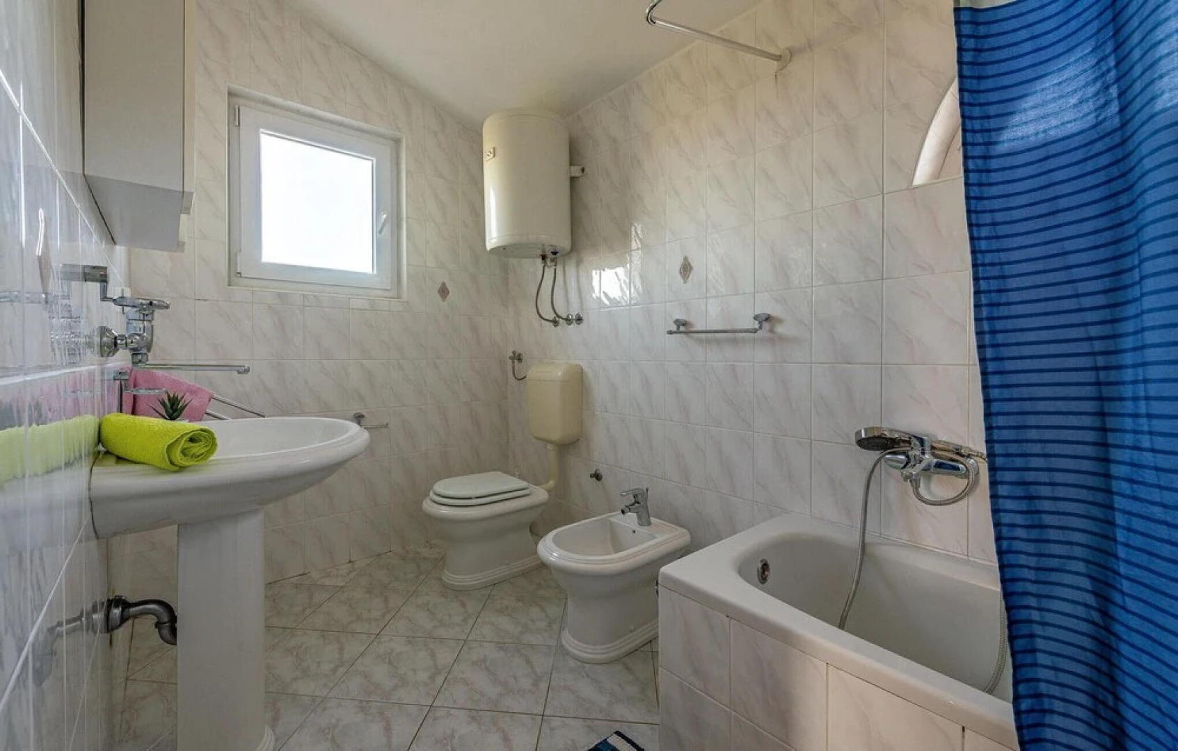 Nice Home in Pasman With 4 Bedrooms, Wifi and Outdoor Swimming Pool