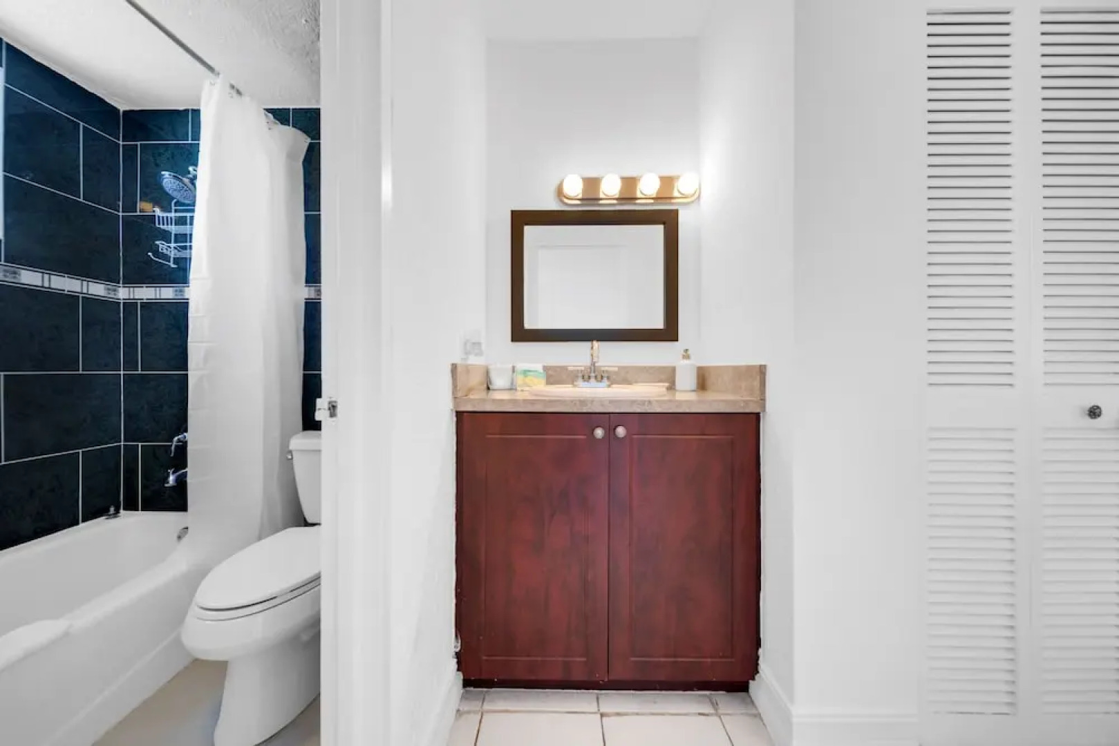 Waterfront One-Bedroom Apt