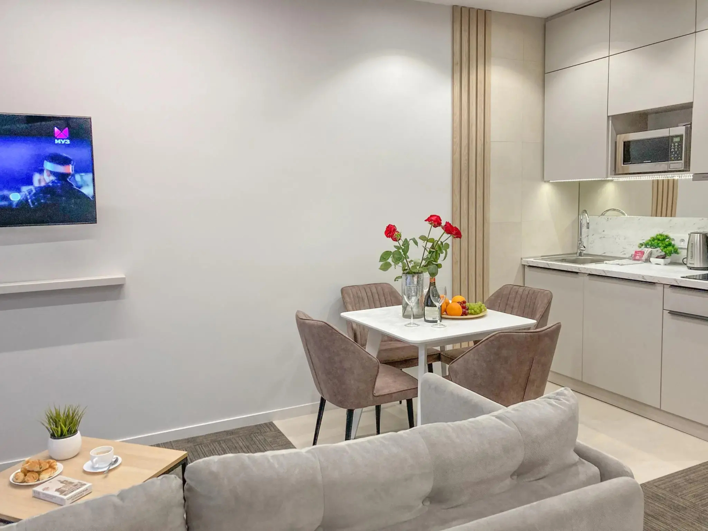 Sun City Apartments (Сан Сити Апартментс) на улице Ленина 52