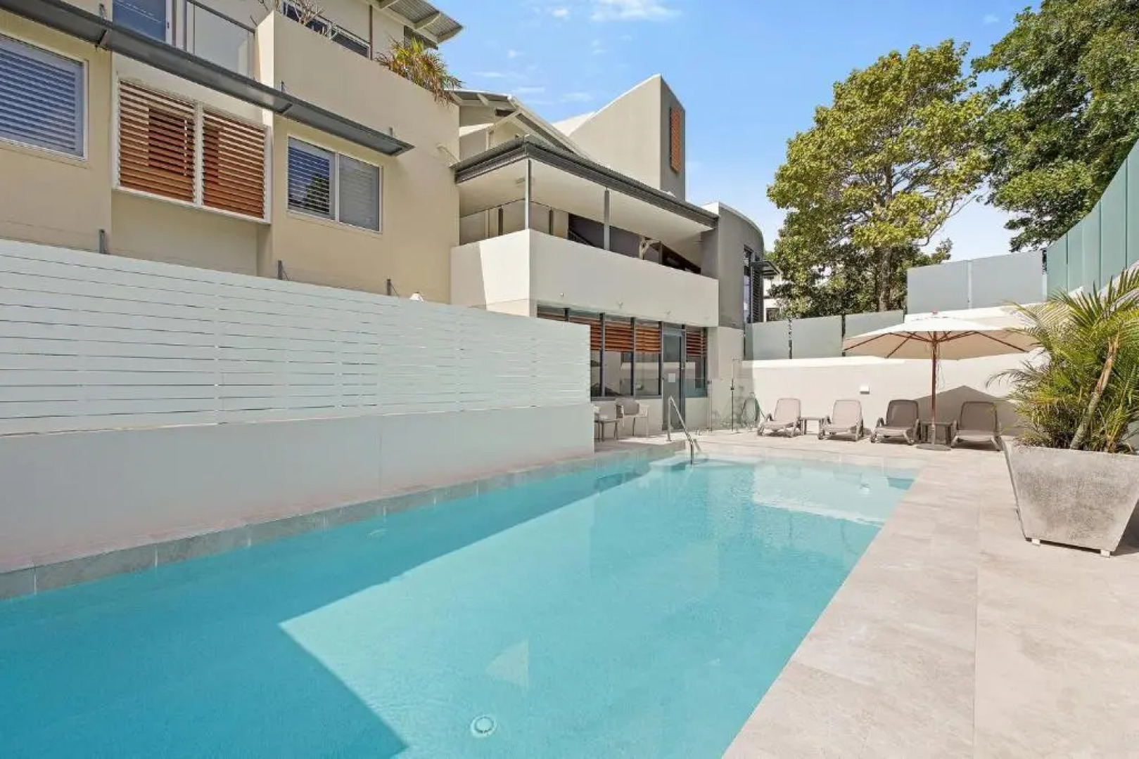 4 Trieste Central Apartment with a Backdrop of Lush Greenery