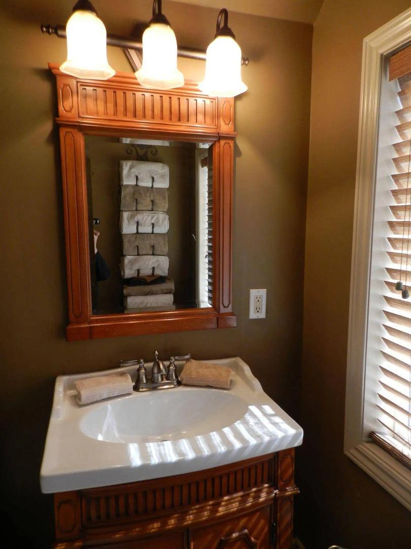 The Stone Gate Inn Bed & Breakfast