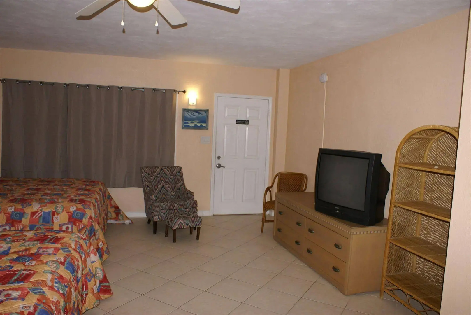 Daytona Shores Inn and Suites