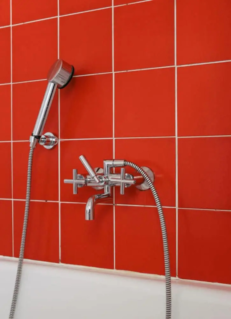 Bauhaus Holiday Apartment by the Lake