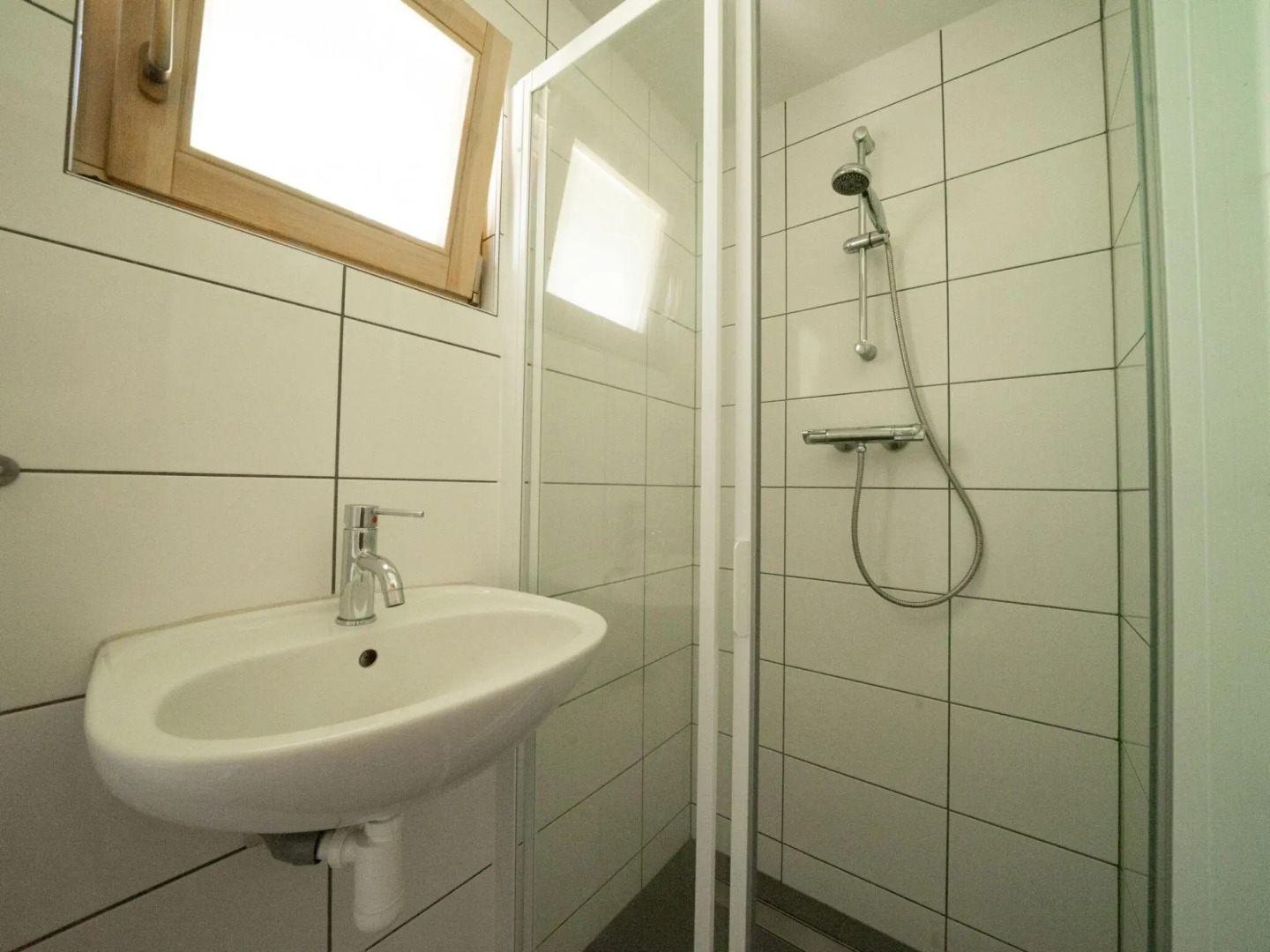 Chalet Near Utrecht With Combimicrowave