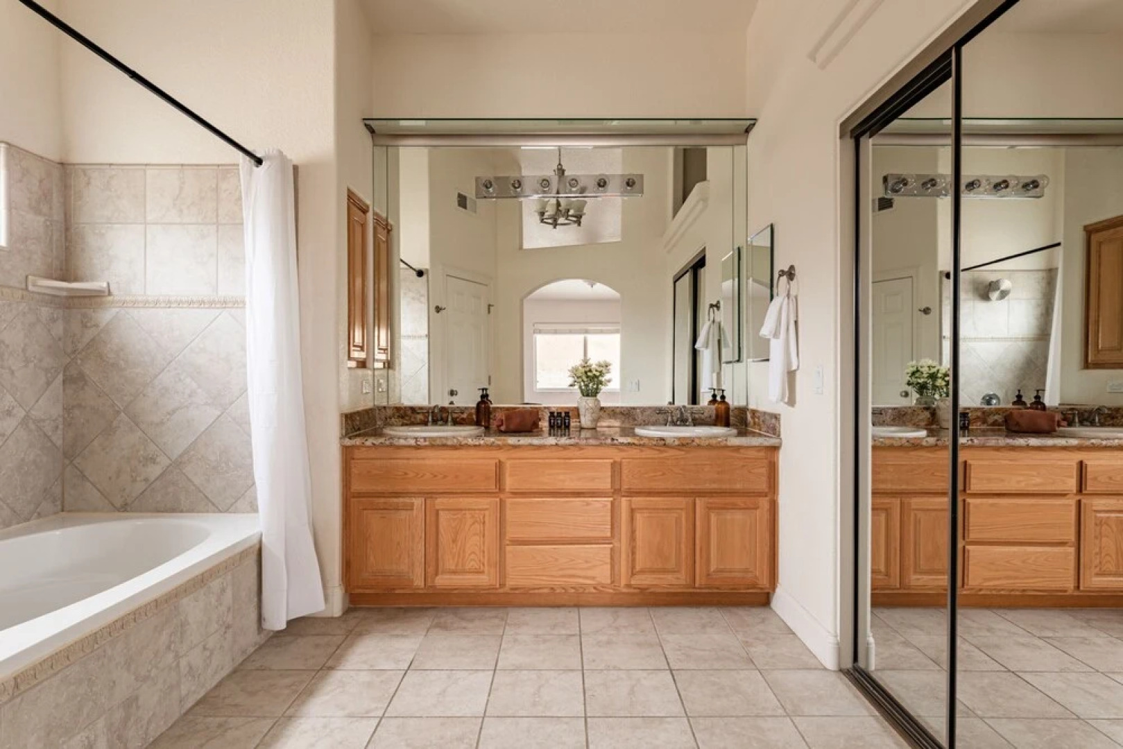 Mimosa by Avantstay Gorgeous Desert Getaway w/ Pool & Ping Pong Table