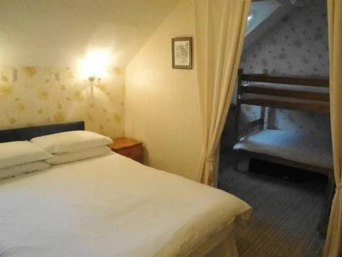 Glendale Guest House