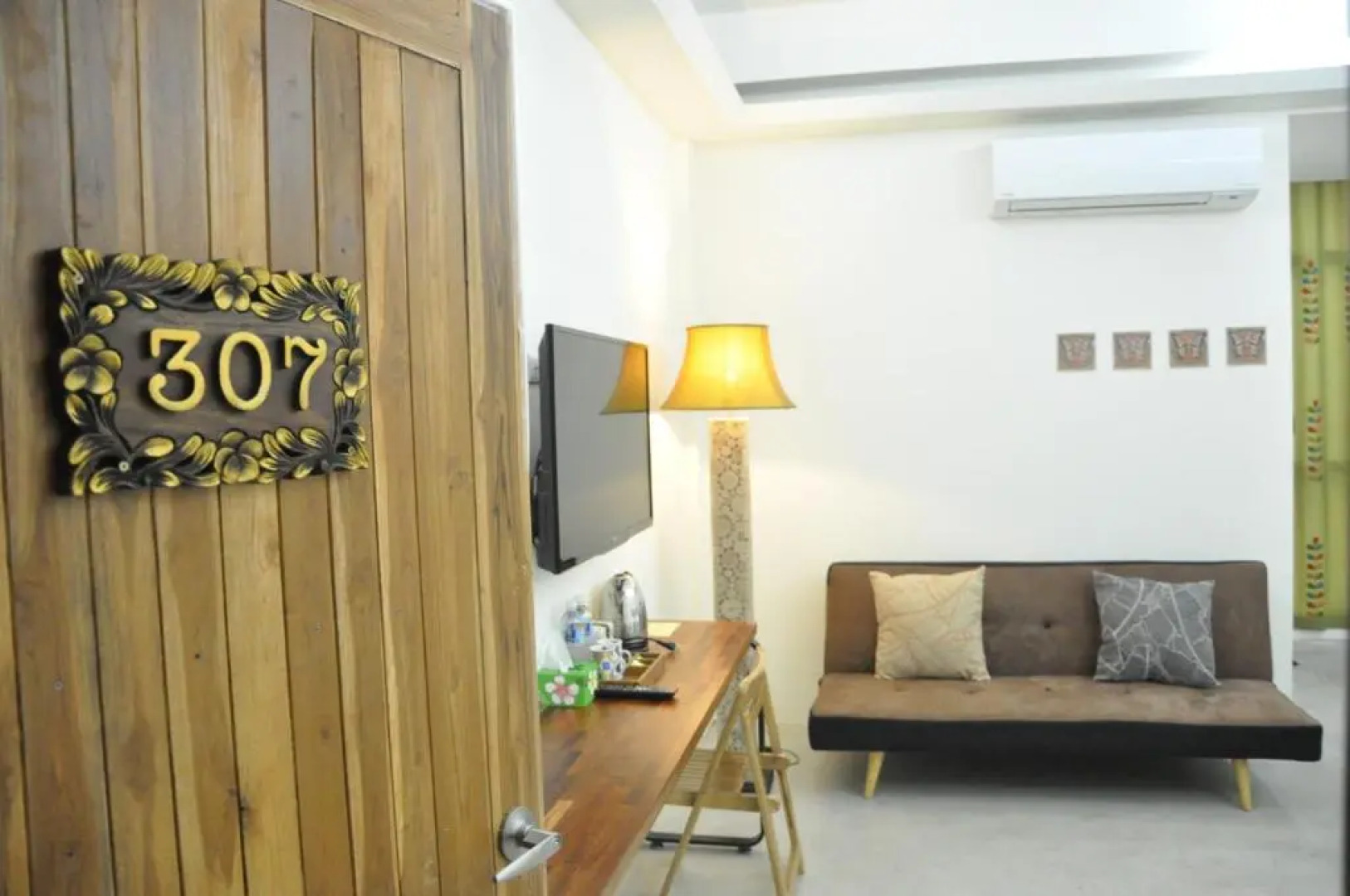 Home & Teak Residence