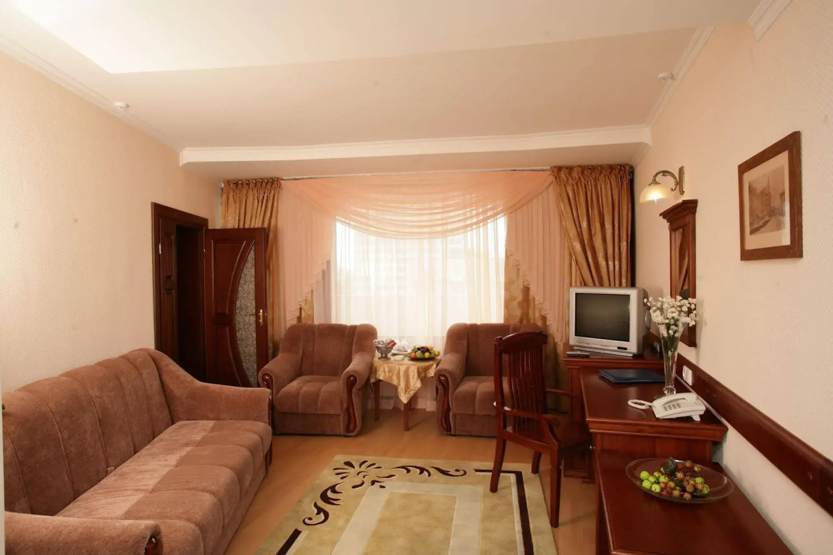 Отель «Салют»