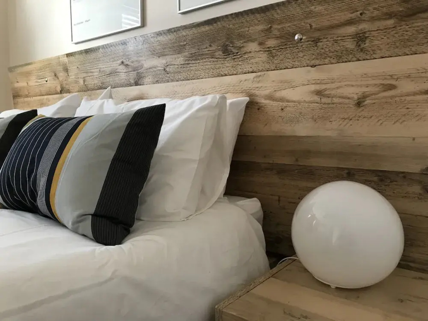 2 Crown Barton - Glastonbury