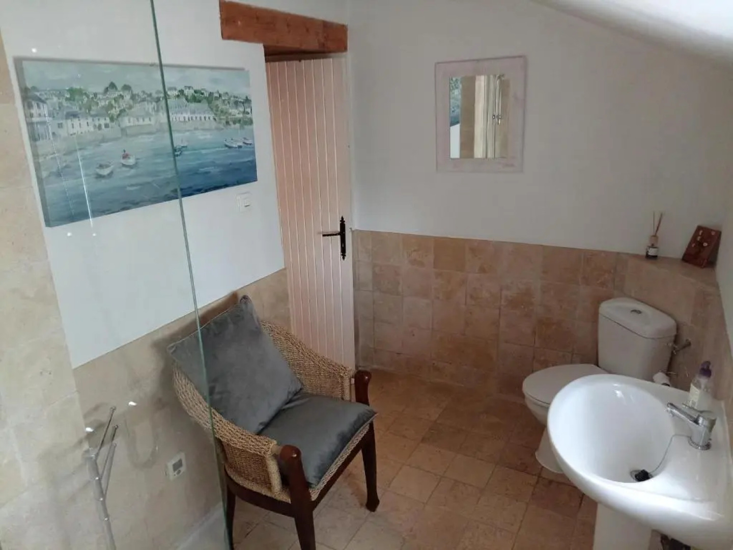 character breton cottage