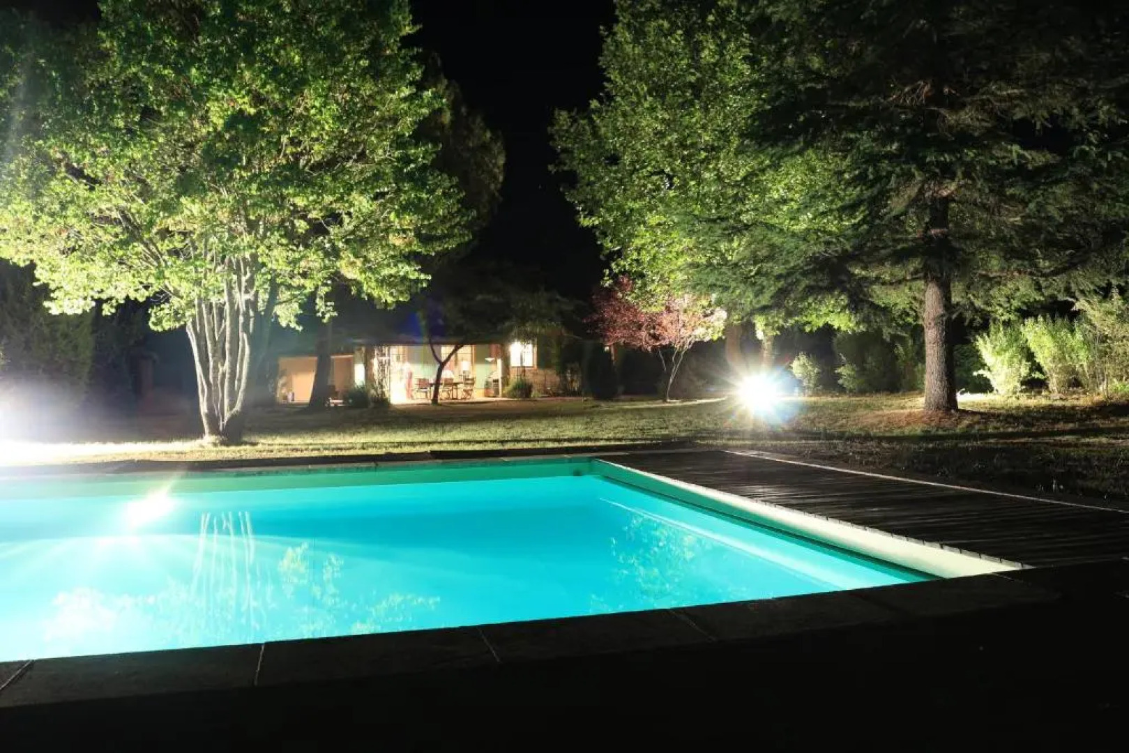 Lou Vergié Maison Provencale au pied du Luberon