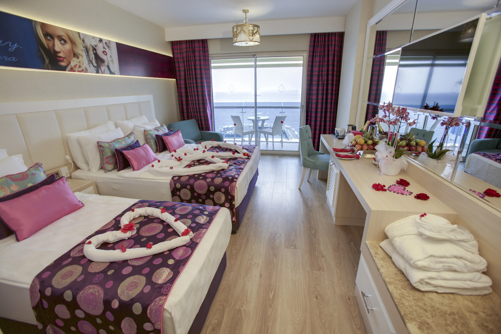 Azura Deluxe Resort & Spa - Ultra All Inclusive