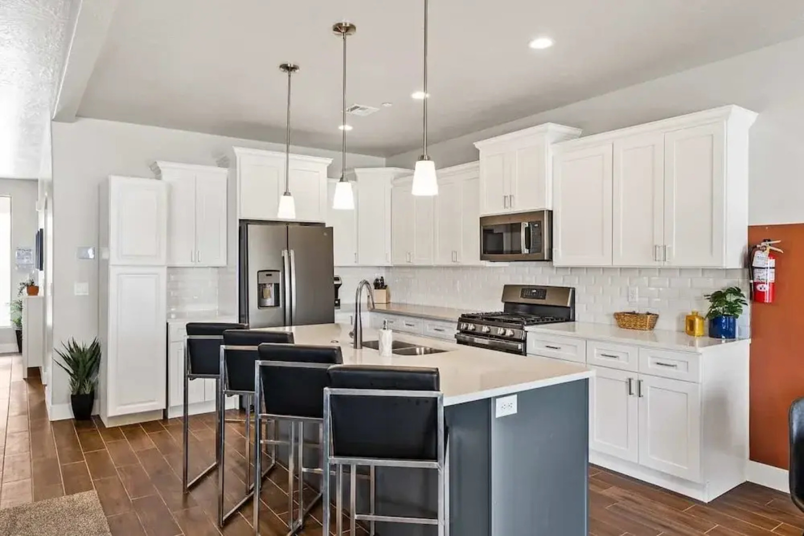 Desert Sky 7 Bedroom Townhouse