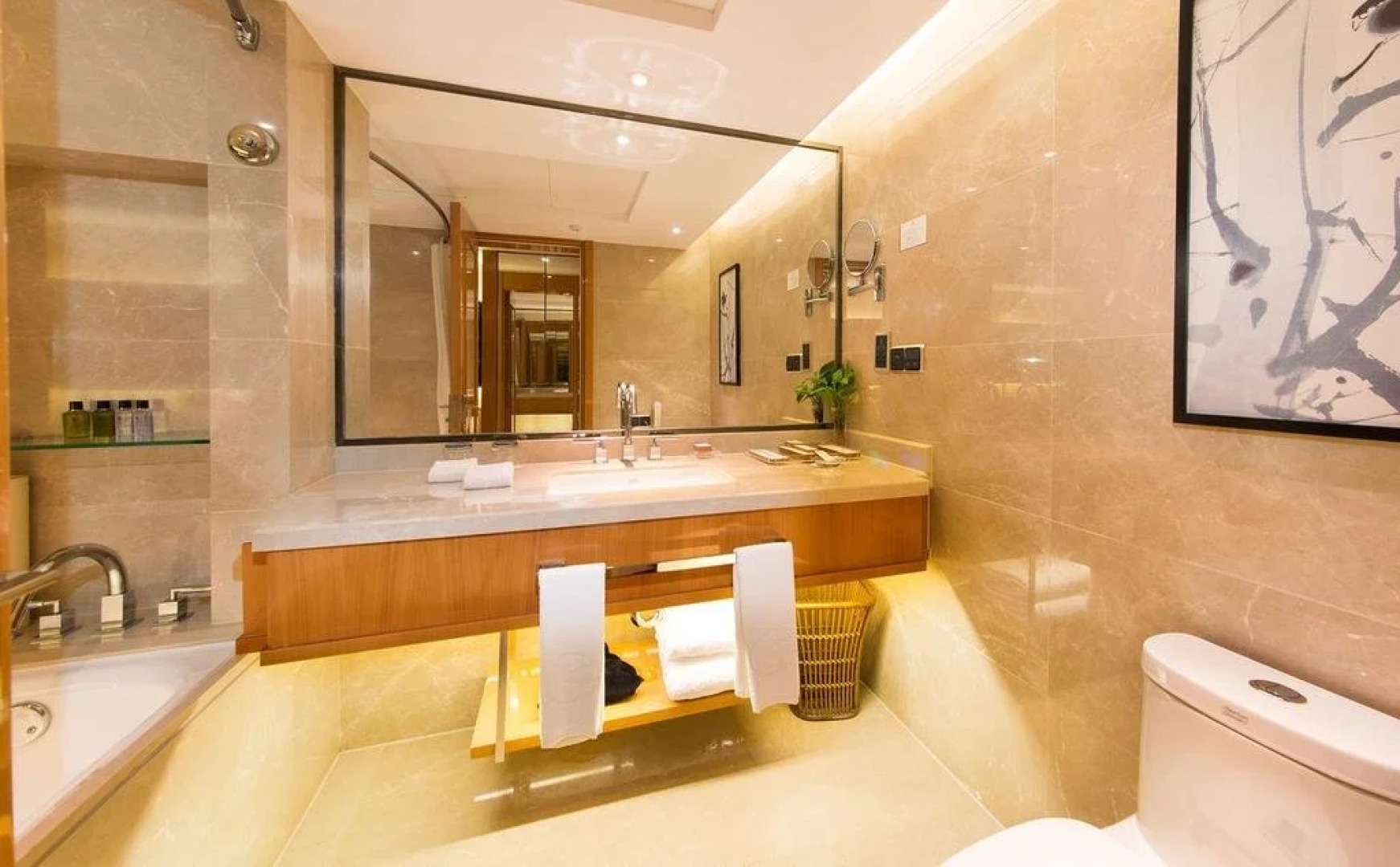 ZOYI International Business