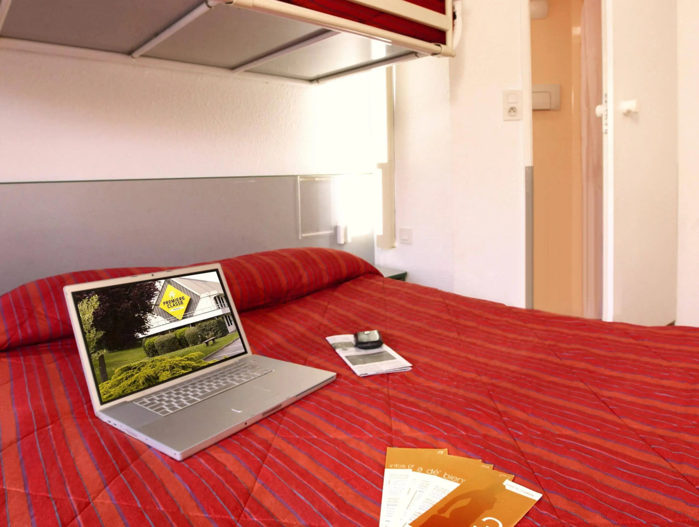 Première Classe La Roche Sur Yon - Vendéspace