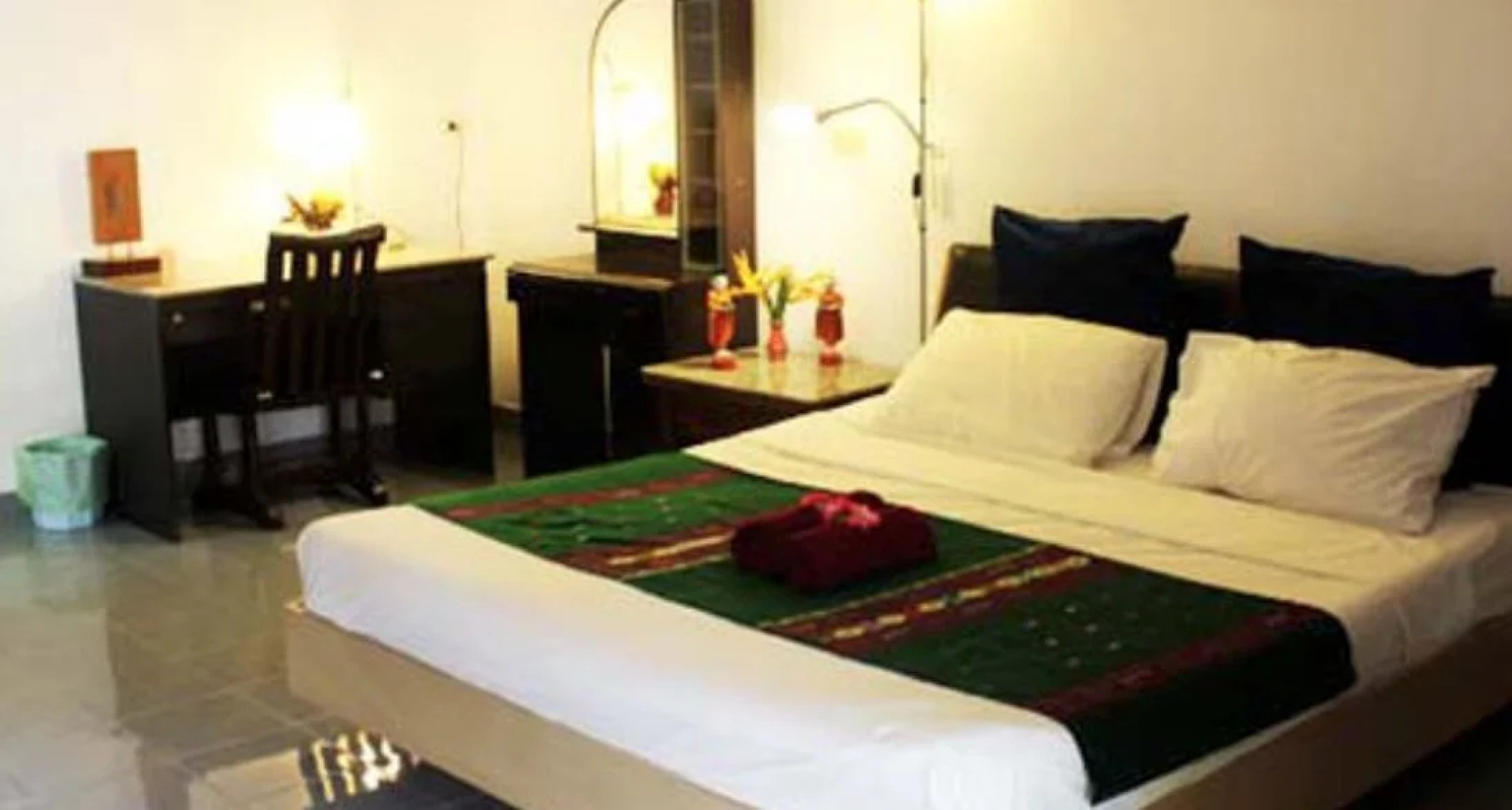 Thomas Udon Thai House Resort & Hotel