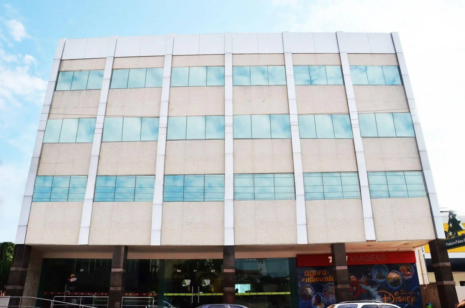 Pinheiro Palace Hotel