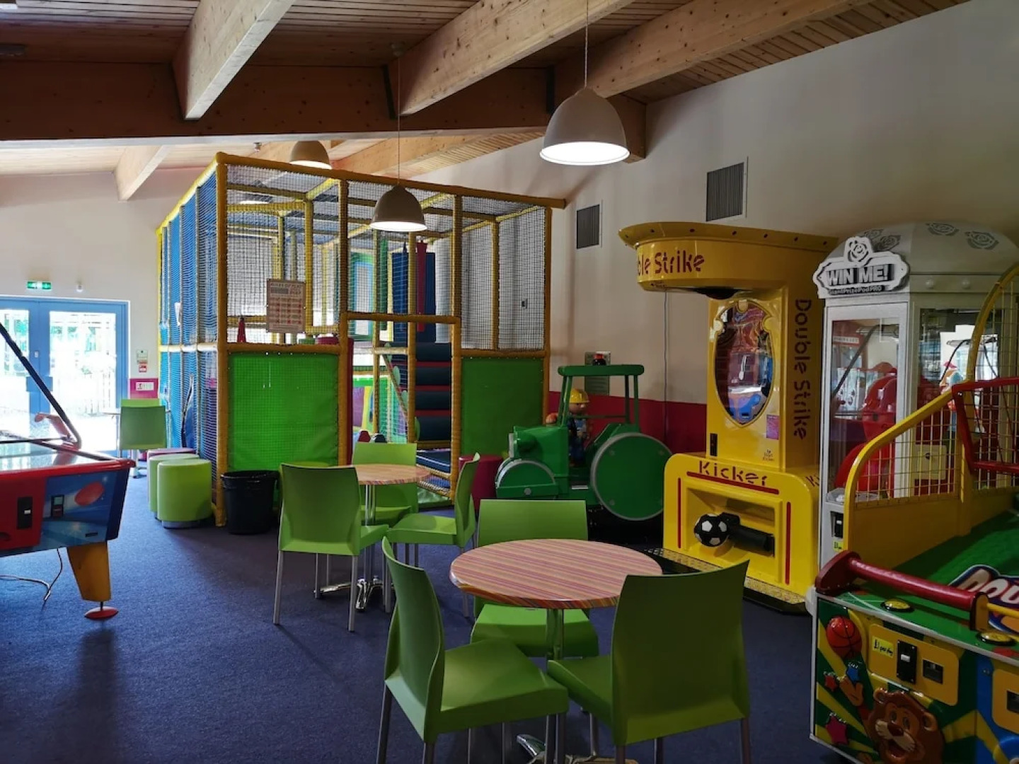 Sea and Mountain View Sunbeach Holiday Snowdonia