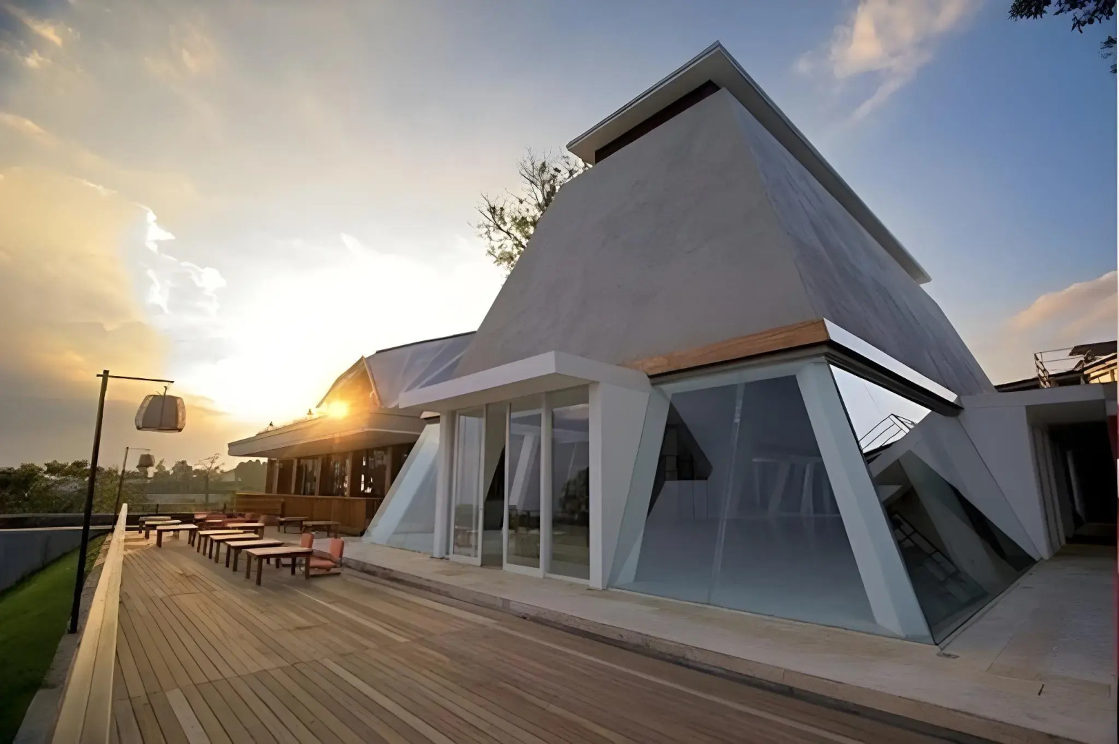 Stevie G Hotel Bandung