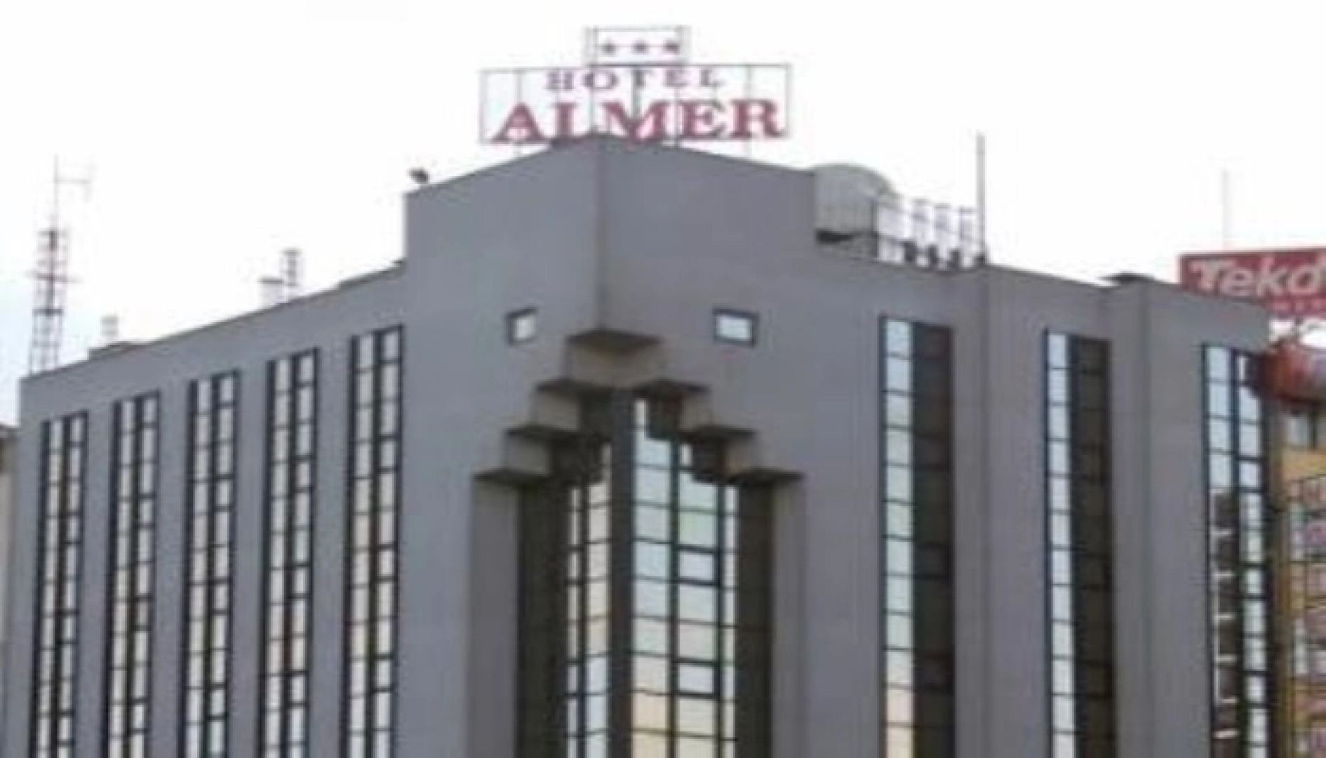 Almer Hotel
