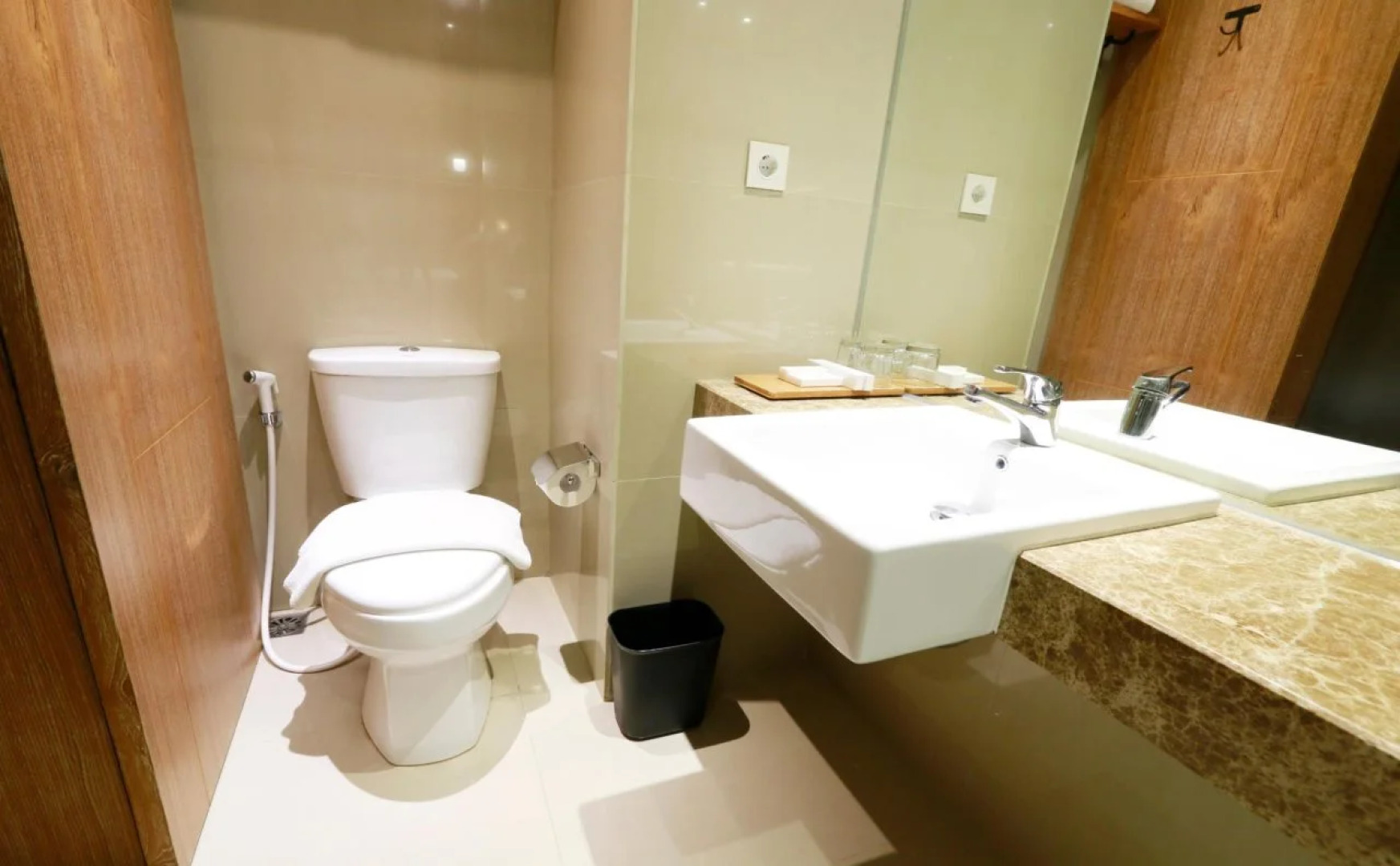 Yellow Star Hotel Gejayan