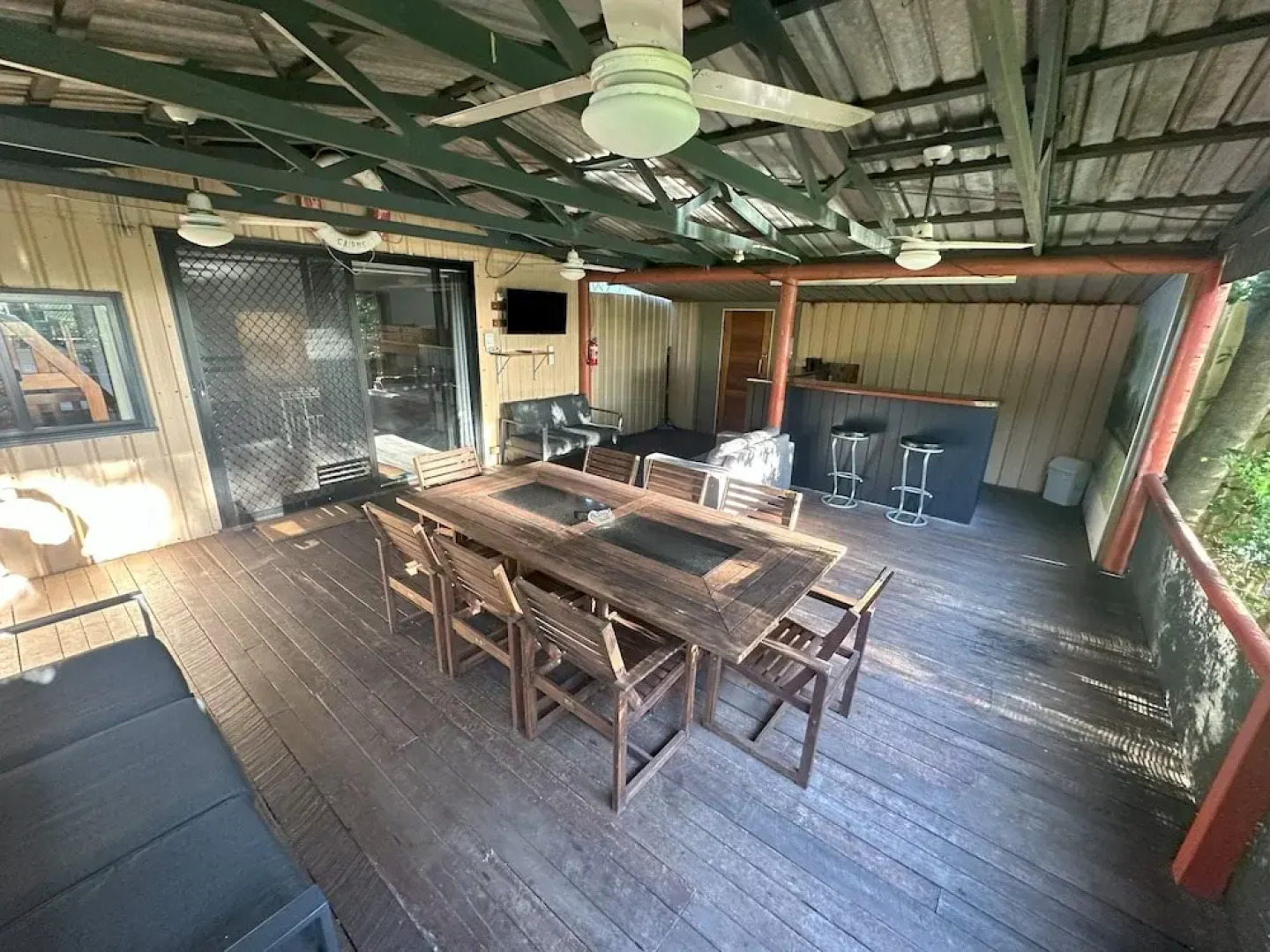 1770 Holiday Village